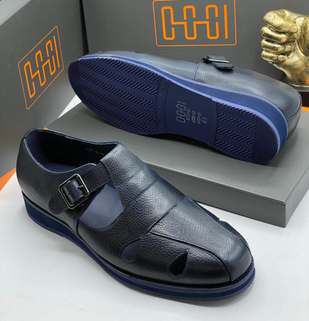 OGGI Leather Sandals